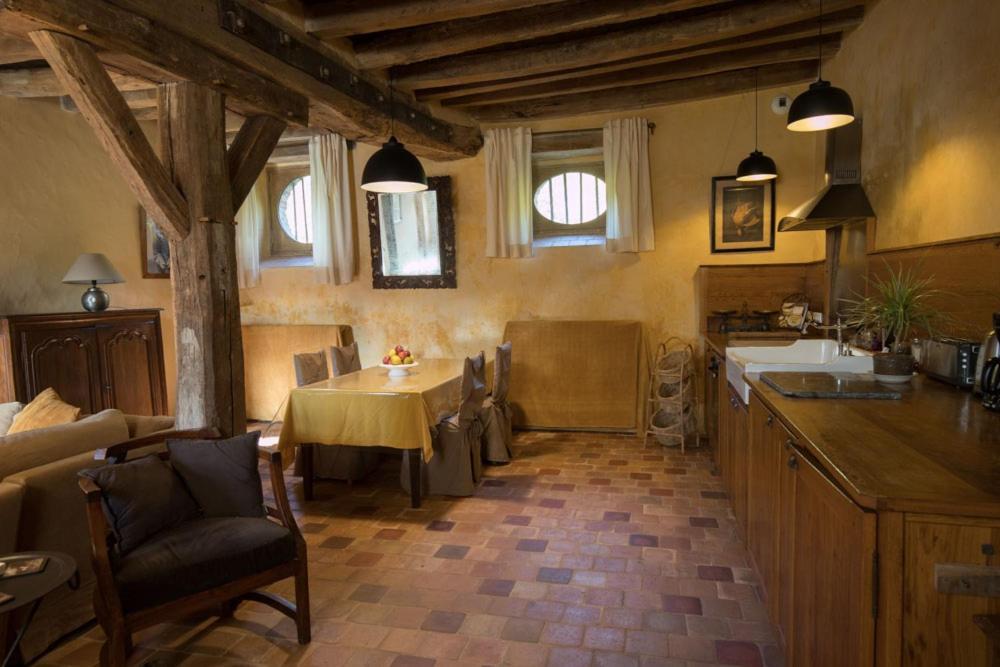 Domaine Du Ris De Feu Chambres D'Hotes De Charme Chalais  Екстериор снимка