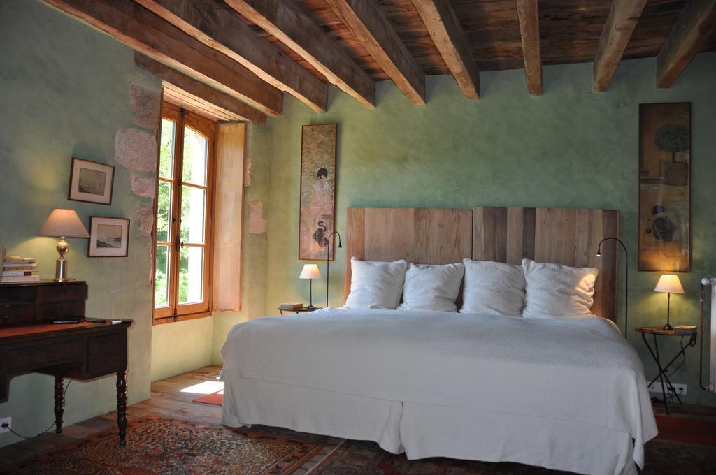 Domaine Du Ris De Feu Chambres D'Hotes De Charme Chalais  Екстериор снимка